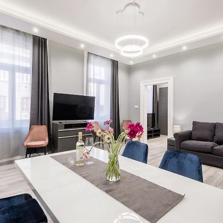 Prime Star Deak Ter Modern Luxury Apartments Budapest Bagian luar foto