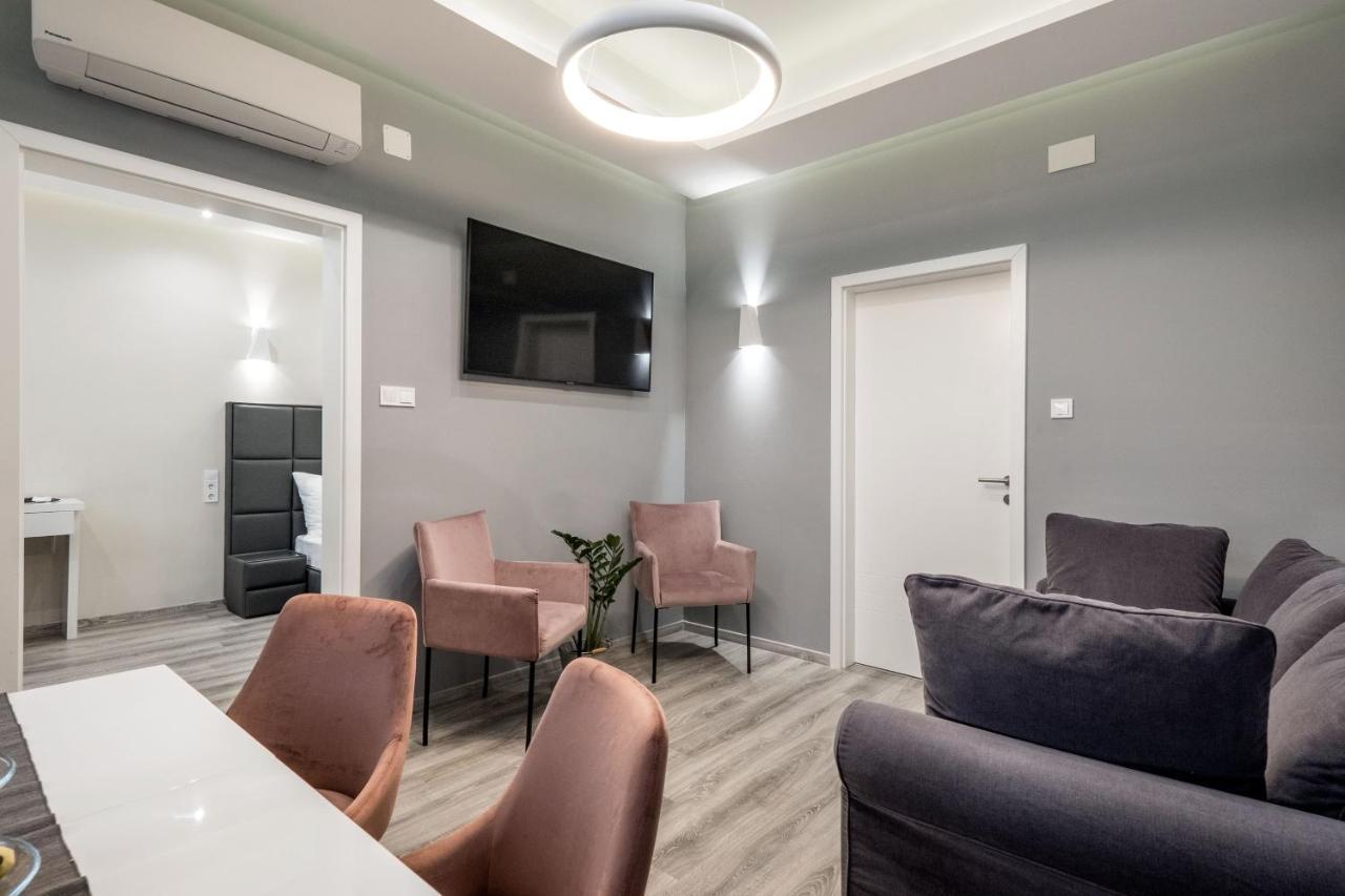 Prime Star Deak Ter Modern Luxury Apartments Budapest Bagian luar foto