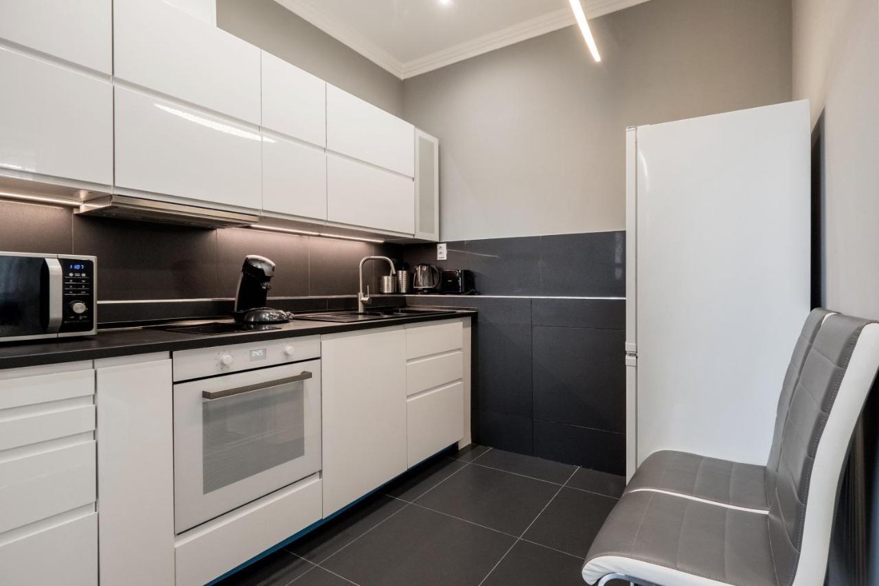 Prime Star Deak Ter Modern Luxury Apartments Budapest Bagian luar foto
