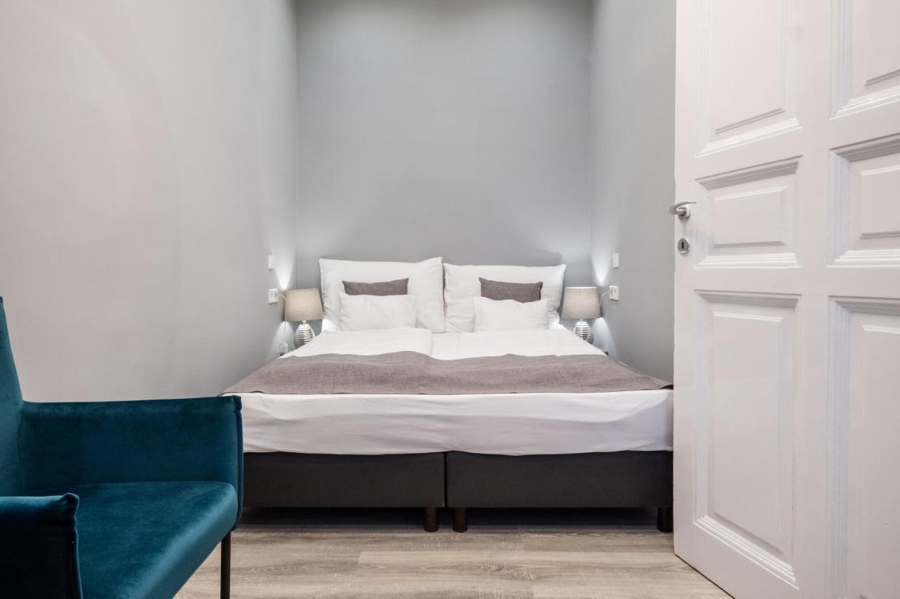 Prime Star Deak Ter Modern Luxury Apartments Budapest Bagian luar foto