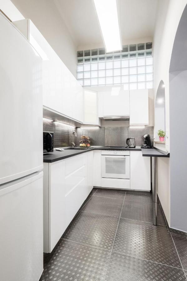 Prime Star Deak Ter Modern Luxury Apartments Budapest Bagian luar foto